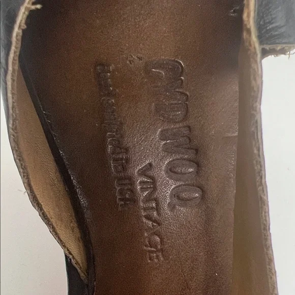 Cydwok Leatyer Strappy Sandals With Horn Heel - Picture 2 of 8